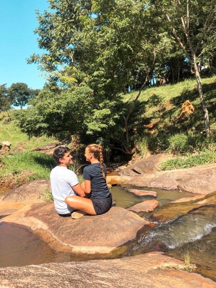 Aconchego Na Montanha Com Banheira De Imersao E 5 Suites 7,5Km Do Centro Águas de Lindóia Exterior foto